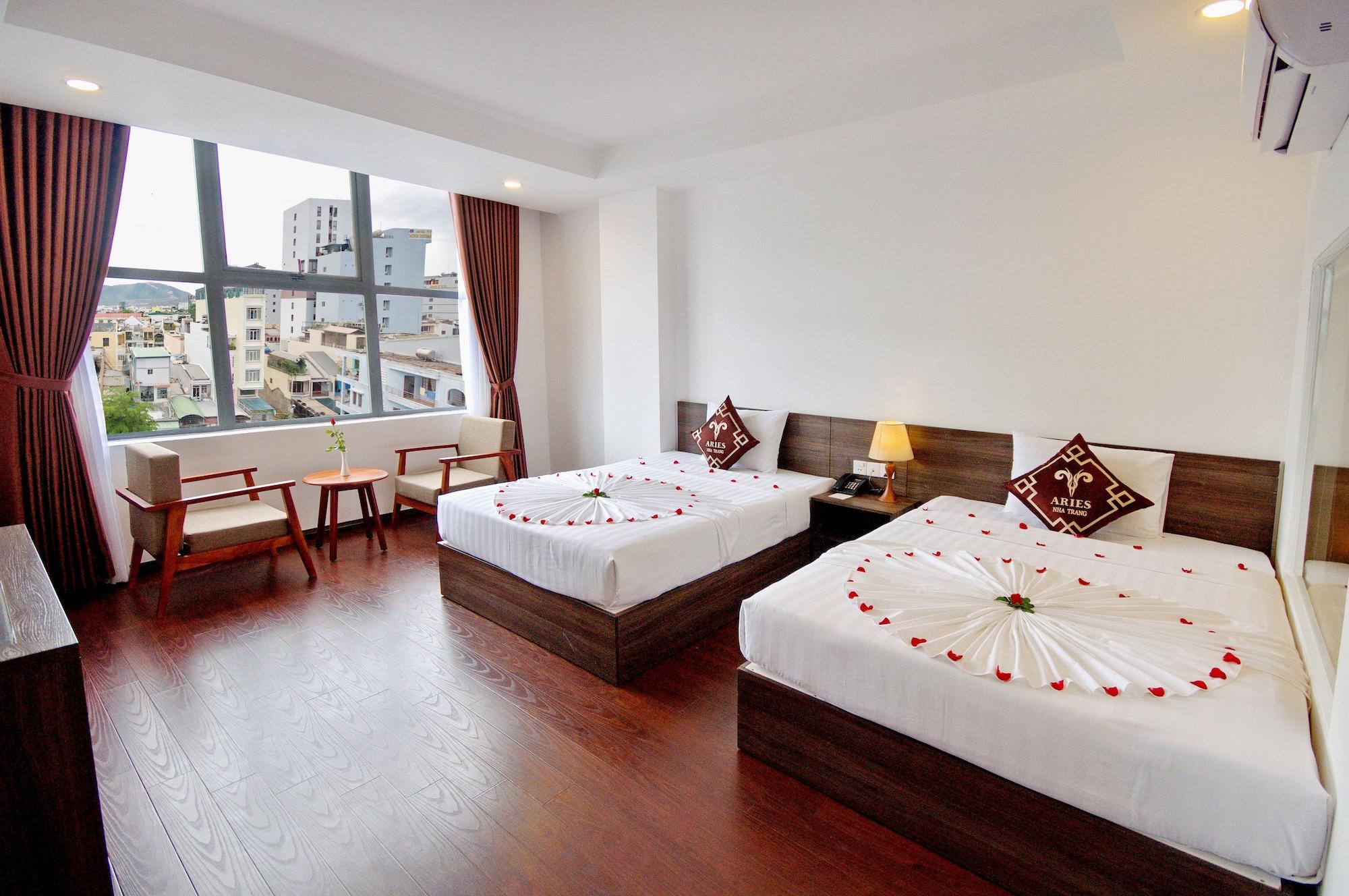 Aries Hotel Нячанг Екстер'єр фото