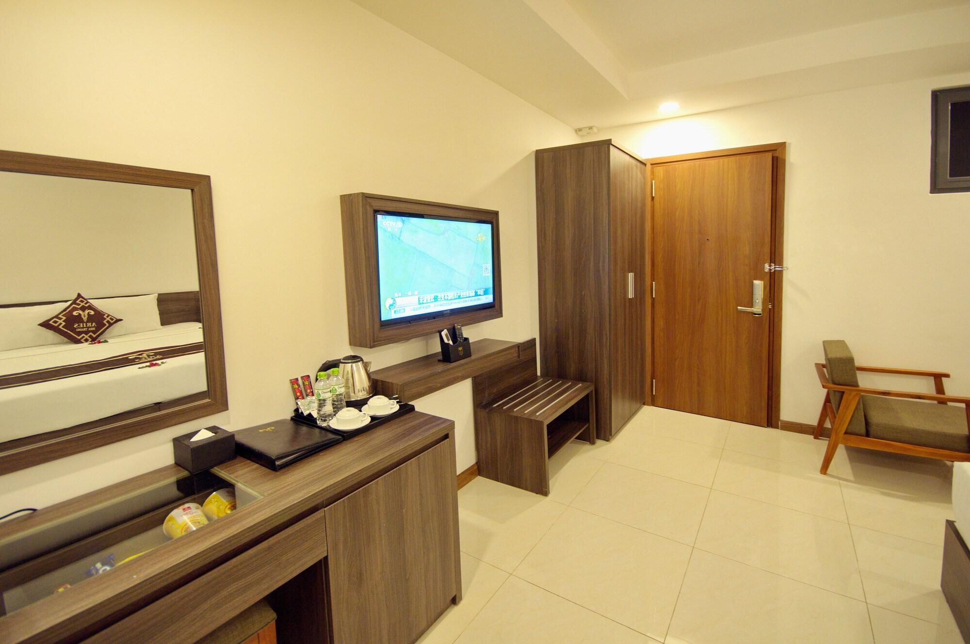 Aries Hotel Нячанг Екстер'єр фото