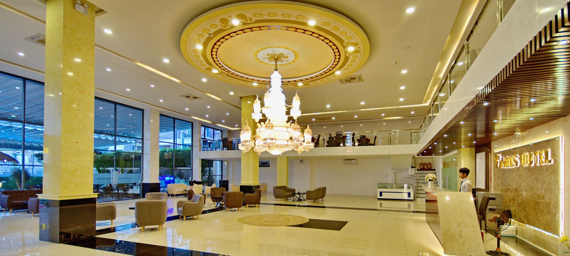 Aries Hotel Нячанг Екстер'єр фото